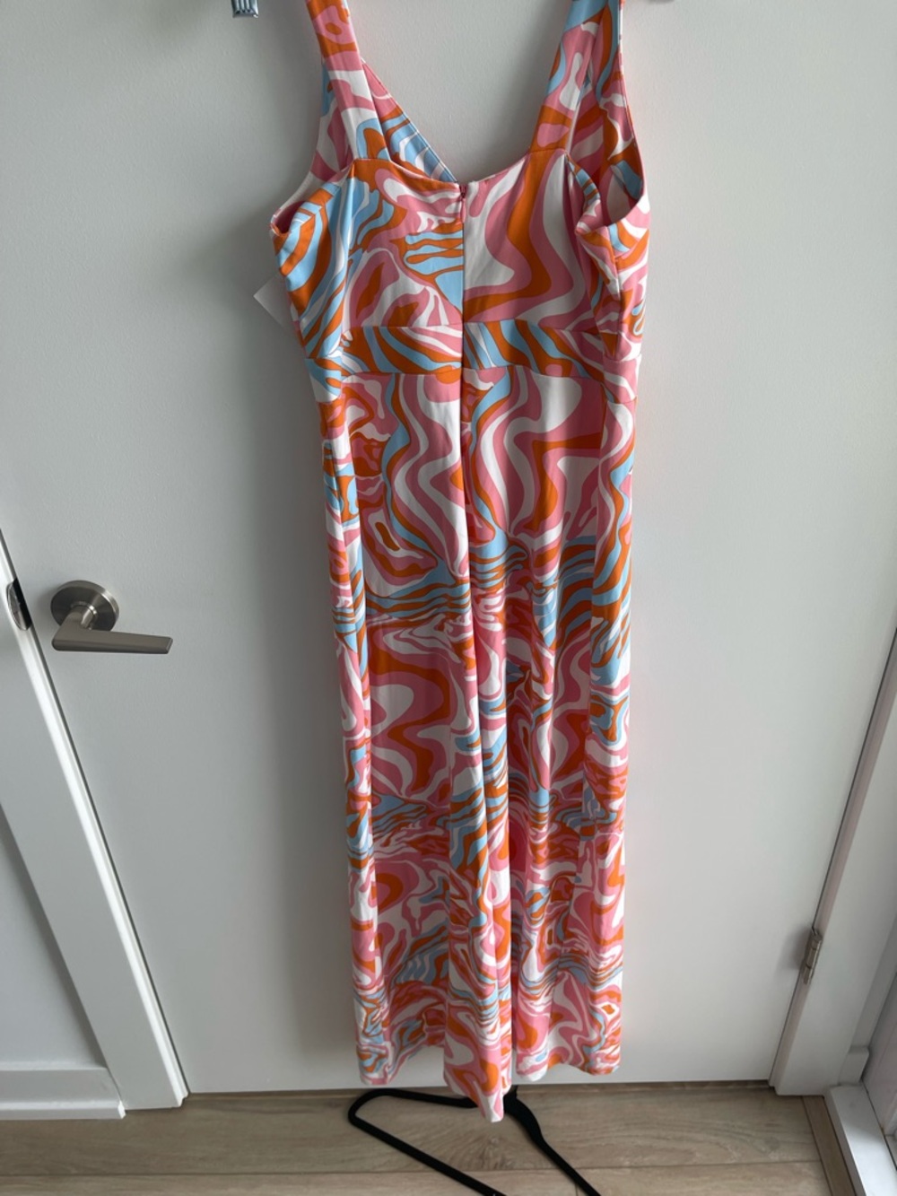 J McLaughlin Maxi Dress Patterned - Picture 6 of 6